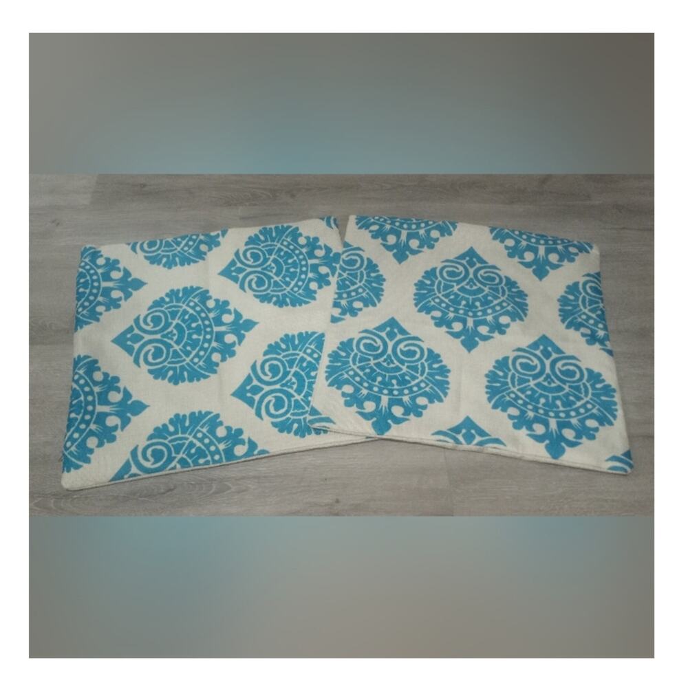 Simply Cushion Aries Cover Collection Lisbon Illusion Pillow Covers Blue & Cream